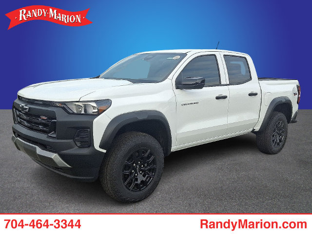 New 2026 Chevrolet Colorado Trail Boss AWD/4WD image 1