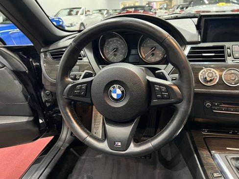 Used 2015 BMW Z4 sDrive35is image 35