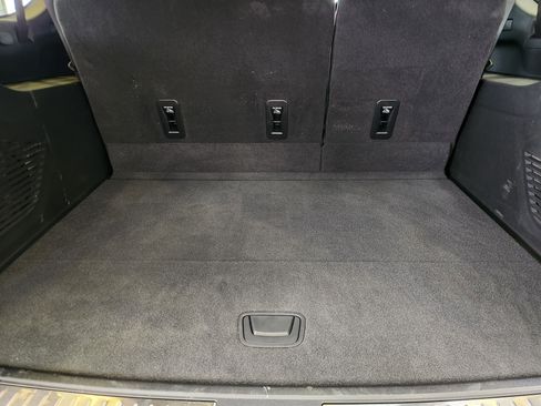 New 2025 Chevrolet Suburban RST w/ RST Capability Package image 8