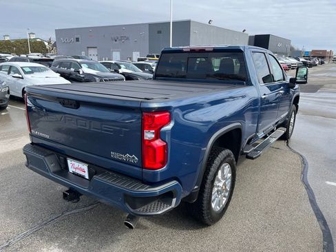 Used 2024 Chevrolet Silverado 2500 High Country image 7