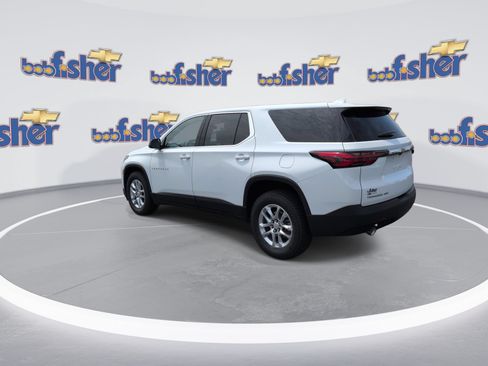 Certified 2022 Chevrolet Traverse LS AWD/4WD image 6