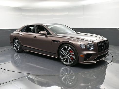 Certified 2025 Bentley Flying Spur Speed image 10