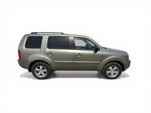 Used 2010 Honda Pilot EX-L image 7