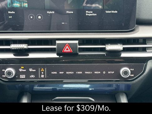 New 2026 Kia Sportage EX image 21