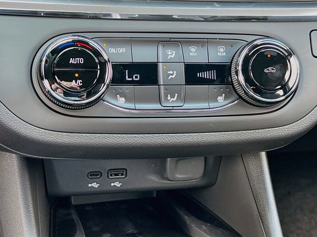 New 2026 Buick Envista Preferred w/ Convenience I Package FWD image 11