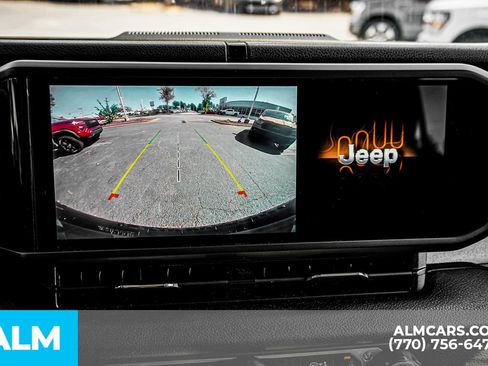 Used 2024 Jeep Wrangler Sport S image 37