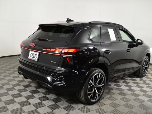 New 2026 Audi Q3 quattro 2.0T image 9