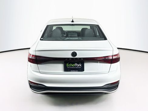Used 2025 Volkswagen Jetta Sport FWD image 7