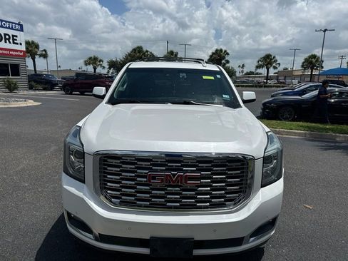 Used 2018 GMC Yukon Denali w/ Denali Ultimate Package AWD/4WD image 8