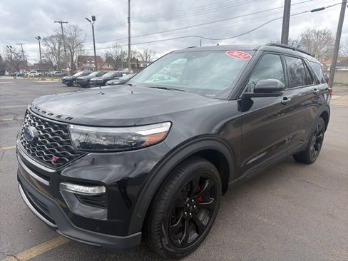Used 2022 Ford Explorer ST w/ Equipment Group 401A image 3