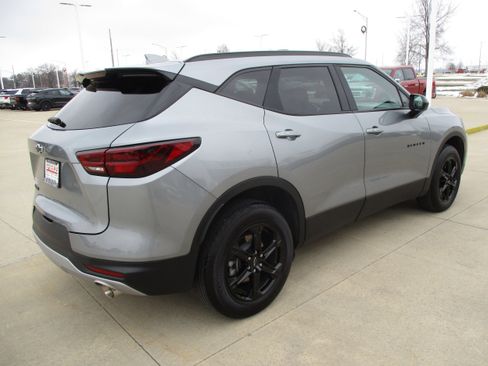 Used 2024 Chevrolet Blazer LT w/ Convenience Package image 6