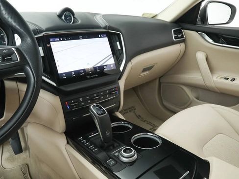 Used 2022 Maserati Ghibli Modena RWD image 14