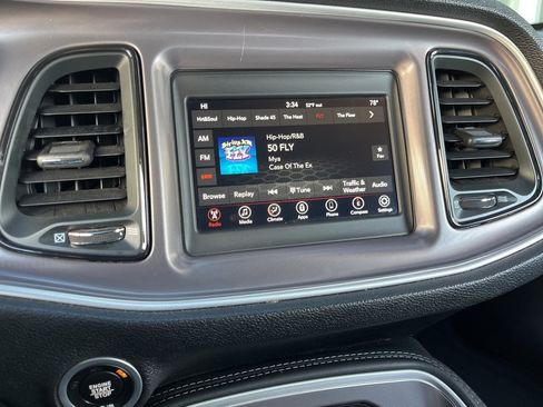 Used 2022 Dodge Challenger R/T w/ Blacktop Package image 36