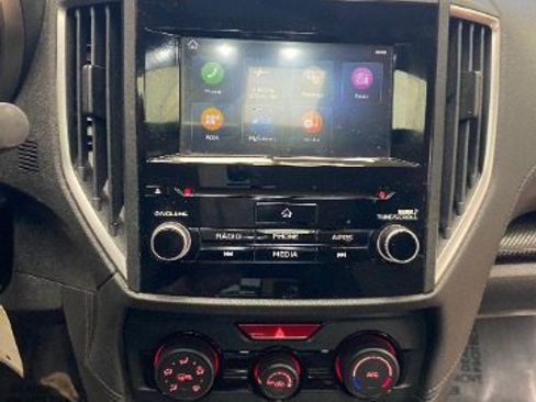 Used 2019 Subaru Crosstrek 2.0i Premium w/ Moonroof Package image 27