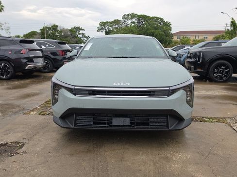 New 2026 Kia K4 FWD image 3