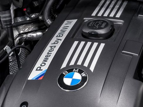 Used 2011 BMW 1 Series M image 39