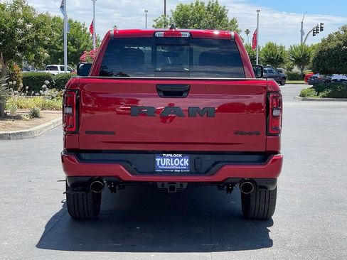 New 2026 RAM 1500 Big Horn AWD/4WD image 7