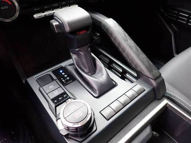 Certified 2026 Toyota Tacoma TRD Sport AWD/4WD image 15