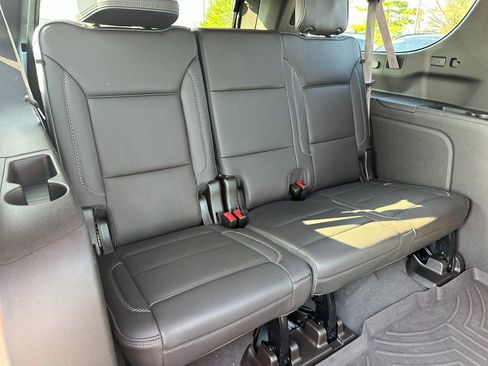 Certified 2024 GMC Yukon XL Denali image 11