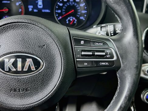Used 2019 Kia Stinger RWD image 19