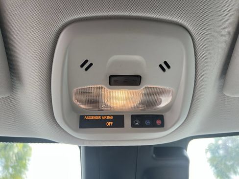 Used 2025 Chevrolet Trax LS FWD image 28