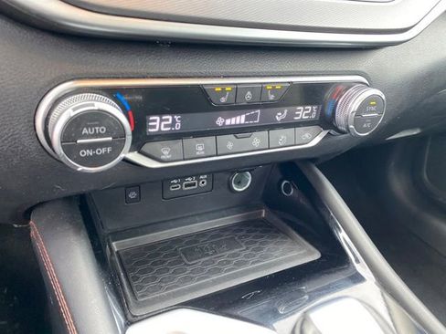 Used 2023 Nissan Altima 2.5 SR image 12