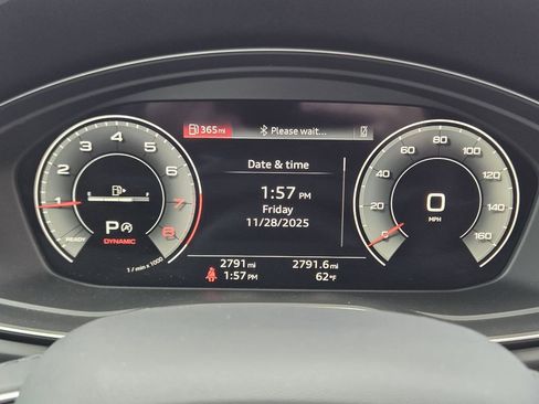 Certified 2024 Audi Q5 2.0T Premium w/ Summer of Audi Package image 18