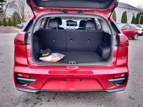 Used 2022 Kia Niro EX w/ Cold Weather Package image 11