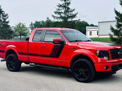 Used 2014 Ford F150 FX4 w/ Equipment Group 402A Luxury AWD/4WD image 6