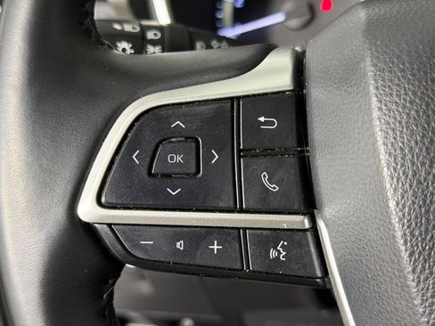 Used 2024 Toyota Highlander XLE image 26