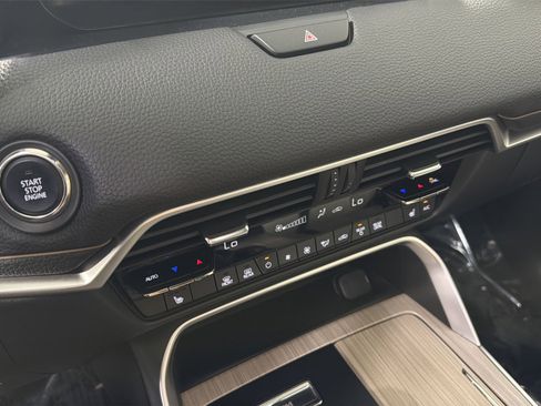 Used 2024 MAZDA CX-90 3.3 Turbo w/ Preferred Plus AWD/4WD image 24