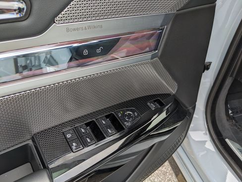 Used 2025 BMW 740i 740i image 21