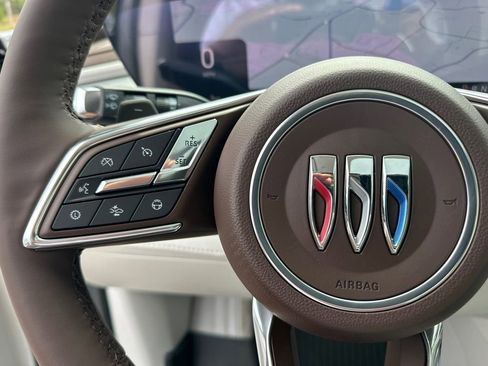 New 2026 Buick Enclave Avenir w/ Super Cruise Package FWD image 26