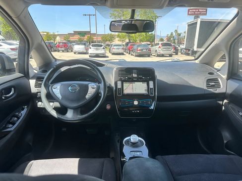 Used 2015 Nissan Leaf SV w/ LED & Quick Charge Package image 20