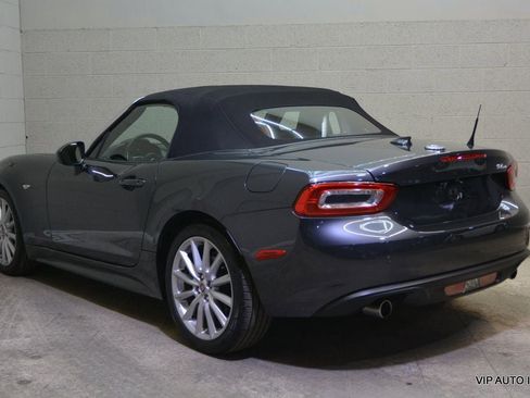 Used 2017 FIAT 124 Spider Lusso image 5