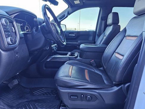 Used 2020 GMC Sierra 1500 AT4 w/ AT4 Premium Package image 13