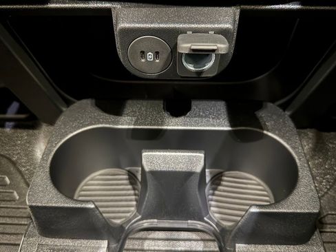 New 2026 Ford F250 XL w/ XL Chrome Package image 28