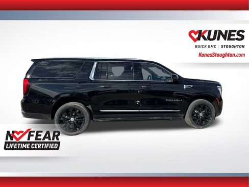 Used 2025 GMC Yukon XL Denali image 13