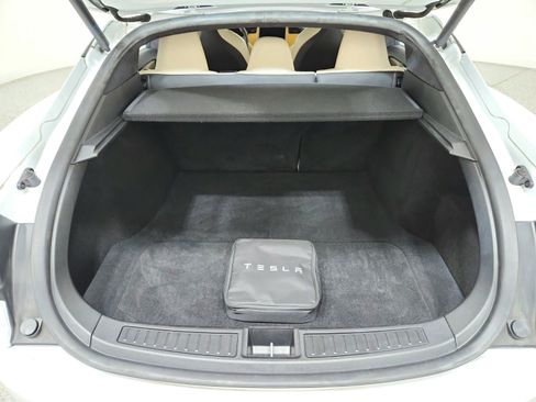 Used 2020 Tesla Model S Long Range Plus image 23