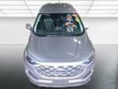 Used 2022 Ford Edge SEL w/ Convenience Package image 8