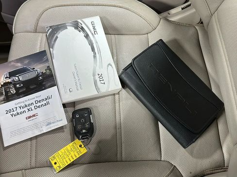 Used 2017 GMC Yukon XL Denali w/ Open Road Package image 36