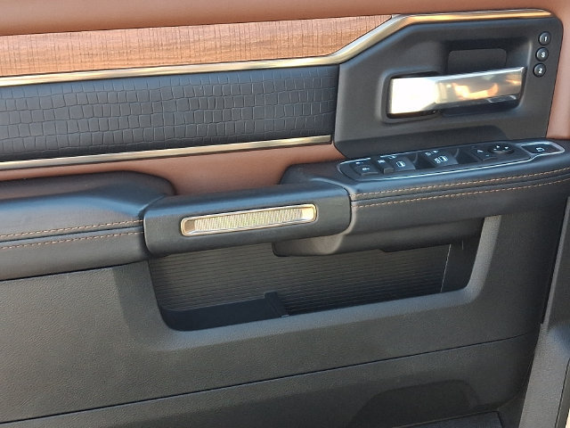 Used 2022 RAM 2500 Limited AWD/4WD image 23