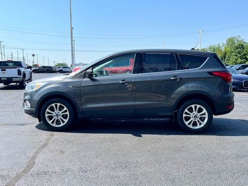 Used 2019 Ford Escape SE FWD image 7