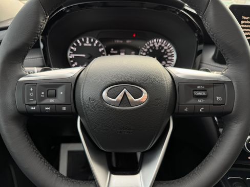 Used 2023 INFINITI QX60 Pure AWD/4WD image 29
