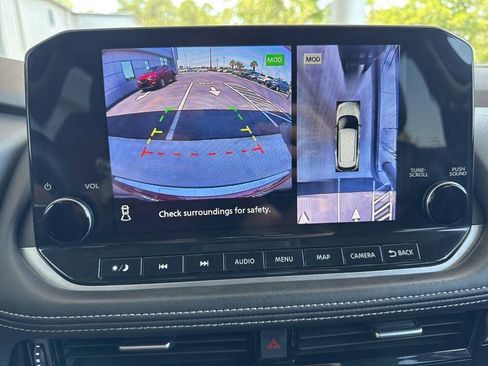 Certified 2021 Nissan Rogue SL w/ Premium Package image 34