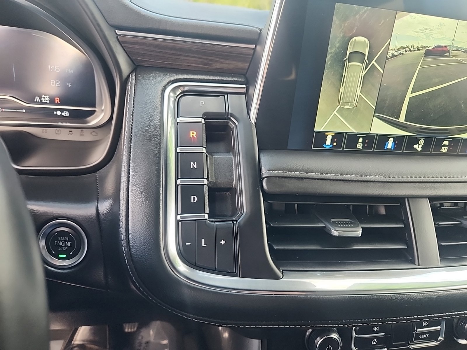 Used 2024 Chevrolet Tahoe LT w/ LT Signature Package AWD/4WD image 29