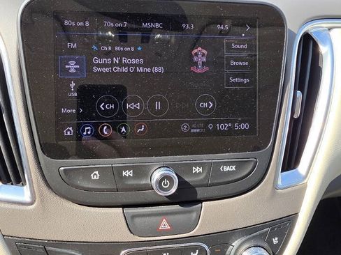 Used 2022 Chevrolet Malibu Premier FWD image 18