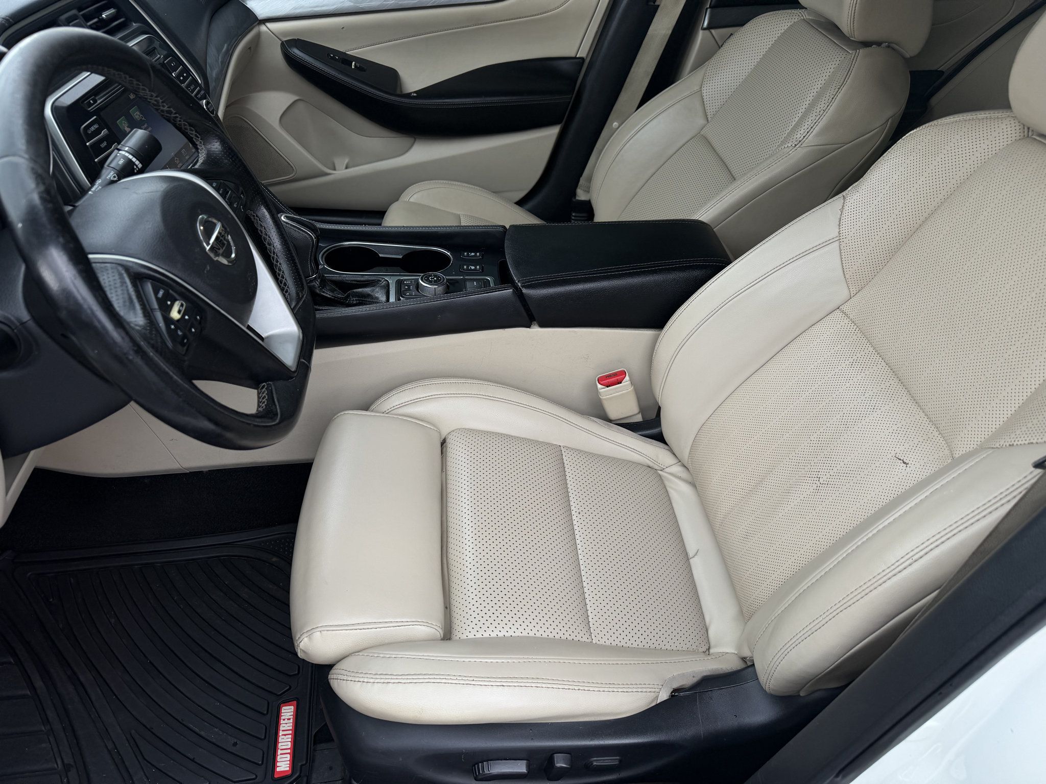 Used 2017 Nissan Maxima 3.5 SV FWD image 17
