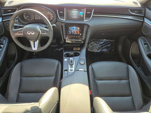 Certified 2025 INFINITI QX50 Luxe image 16