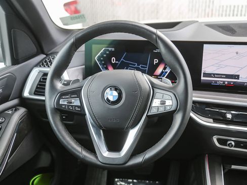 Used 2025 BMW X5 sDrive40i image 12